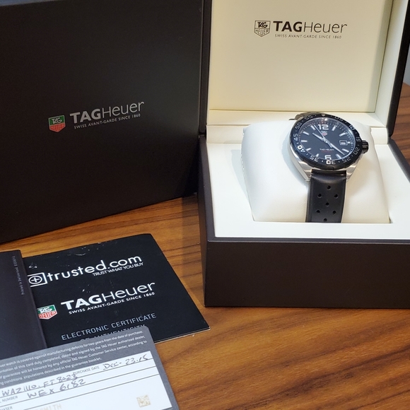 Tag heuer formula 1 (Model :WAU1110 ) - Picture 8 of 12